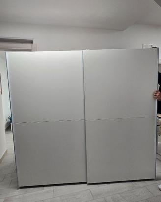 ARMADIO ANTE SCORREVOLI