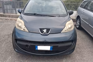 Peugeot 107 1.0 68CV 5p. Sweet Years