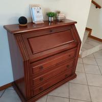 Mobile in legno color noce