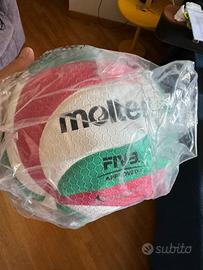 Pallone volley Molten V5M5000