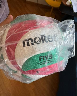 Pallone volley Molten V5M5000