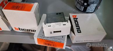 Prese usb living light