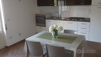 Nuovo bilocale arredato