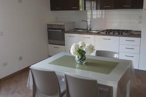 Nuovo bilocale arredato