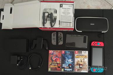 Nintendo Switch + Giochi Pokémon e Accessori 