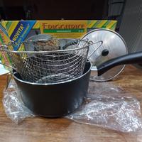 Friggitrice Lagostina multiuso - NUOVA 