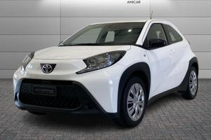 Toyota Aygo x 1.0 72cv active