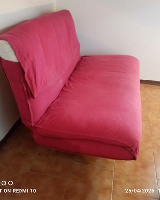 2 divani letto Ikea + letto matrimoniale 