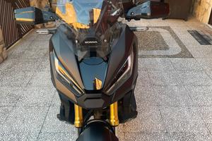 XADV 750