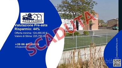 Immobile in asta di 995 m² con più di 5 locali a B