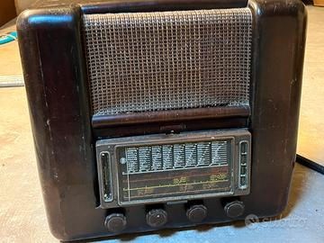 Radio d'epoca Allocchio Bacchini mod. 530 S