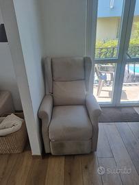 poltrona ribaltabile per anziani