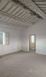 Rustico / Casale di 250 m² con 5 locali a Savignan