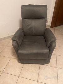 Poltrona elettrica velluto grigio scuro