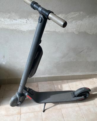 Monopattino segway