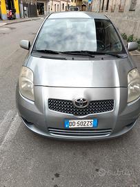 Toyota Yaris d4d automatica