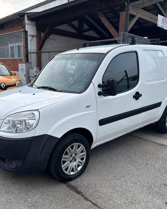 Fiat Doblo Doblò 1.6 16V Natural Power Active