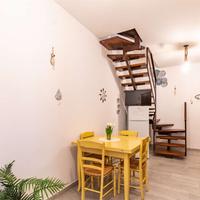 Villetta bilivelli con veranda e taverna