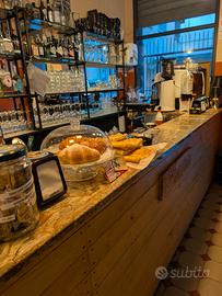 BAR - CENTRO STORICO incessante passaggio