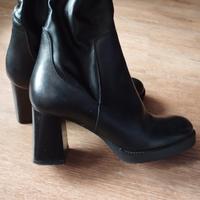 Stivali donna Neri Vera pelle POLLINI 