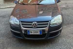 Volkswagen  Golf Varian