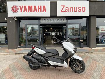 Yamaha X-Max 400