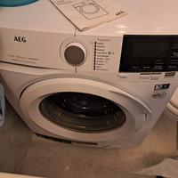 AEG L6FBG841 lavatrice 8 kg
