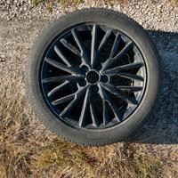 Cerchi e gomme invernali 18 Toyota CHR