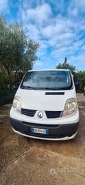 Renault Trafic 2.0 dci - 9 posti