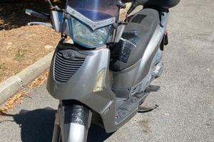 SCOOTER KYMCO People S 200