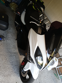 Scooter Kymco xciting 300i R