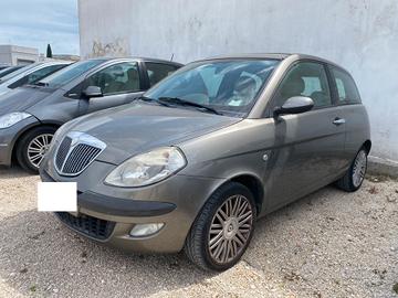 Lancia Ypsilon 1.3 Multijet 16V Argento