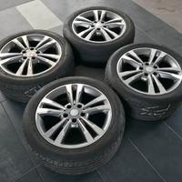 4 CERCHI IN LEGA ORIGINALI MERCEDES 17" CON GOMME