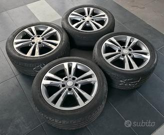 4 CERCHI IN LEGA ORIGINALI MERCEDES 17" CON GOMME
