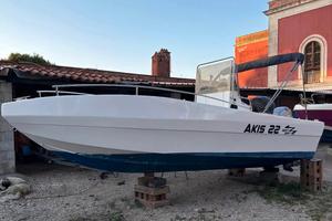 Cigala e Bertinetti Akis 22  + 225 Efi.