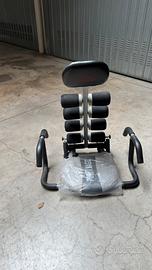 Attrezzo da palestra per addominali