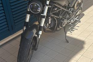 Ducati  Monster 900ie anno 2001