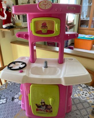 Cucina Masha e orso