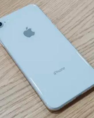 iPhone 8 da 64 GB