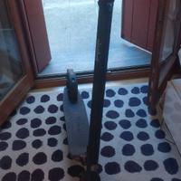 Monopattino elettrico ninebot e22e rotto