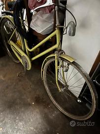 BICI anni 70/80 1 PASSEGGIO donna e 1 MTB uomo