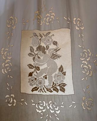 Due tende in lino complete
