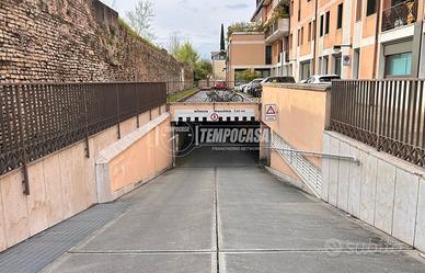GARAGE IN CENTRO STORICO