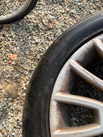 Gomme 205/55/16 al 80% estive