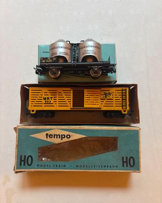 2 carri Markin/tempo