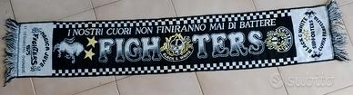 sciarpa lana ricamata Fighters Juve
