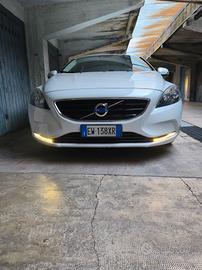 Volvo V40 D2 1.6  115 CV Valuto Scambi