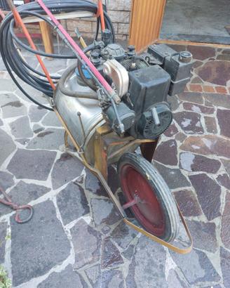 pompa a scoppio