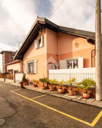 VILLA SINGOLA A GRUGLIASCO