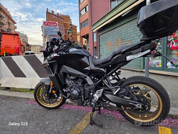 Yamaha Tracer 9 GT Midnight Black garanzia 03/2028